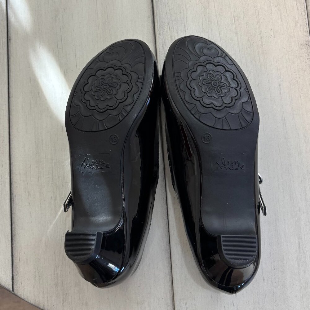 Girl's Black Patent Leather Mary Jane's with bows sz 13, never worn! - Picture 4 of 6